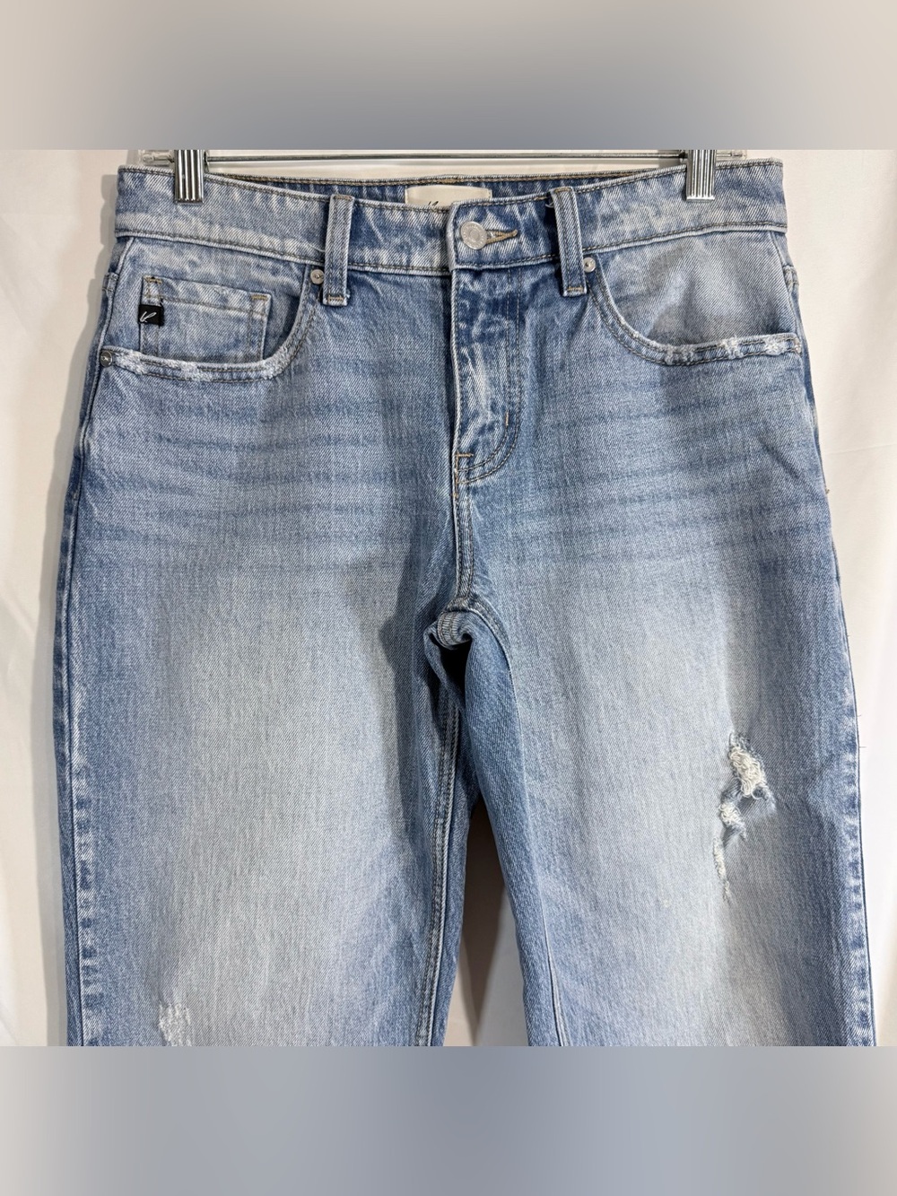 KanCan “Thalia” Mid Rise Distressed Straight Leg Jeans Size 5 - Picture 8 of 16